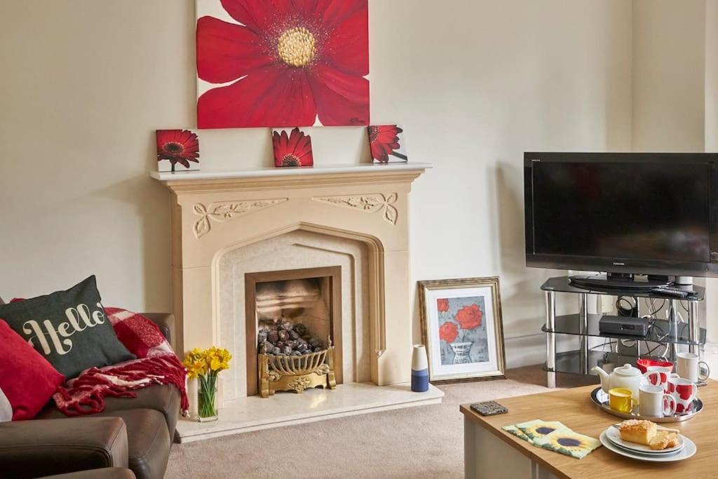 Comfy Big 7 Bedroom Townhouse Harrogate Eksteriør billede