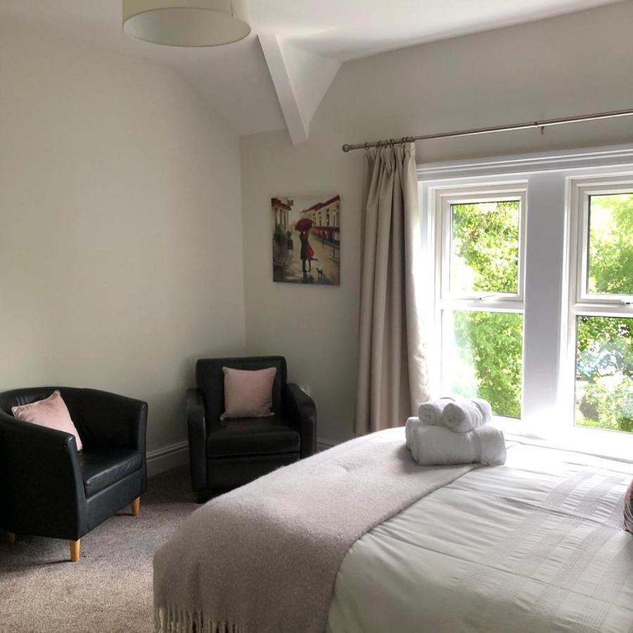Comfy Big 7 Bedroom Townhouse Harrogate Eksteriør billede