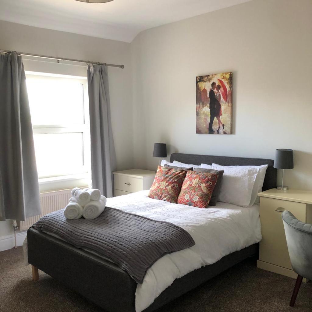 Comfy Big 7 Bedroom Townhouse Harrogate Eksteriør billede